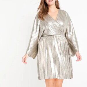 Eloquii NWT Sz 20 Silver Metallic Plisse Wrap Dress Flare Sleeve Cocktail Party‎